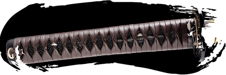 Tsuka de cuero con hishigami
